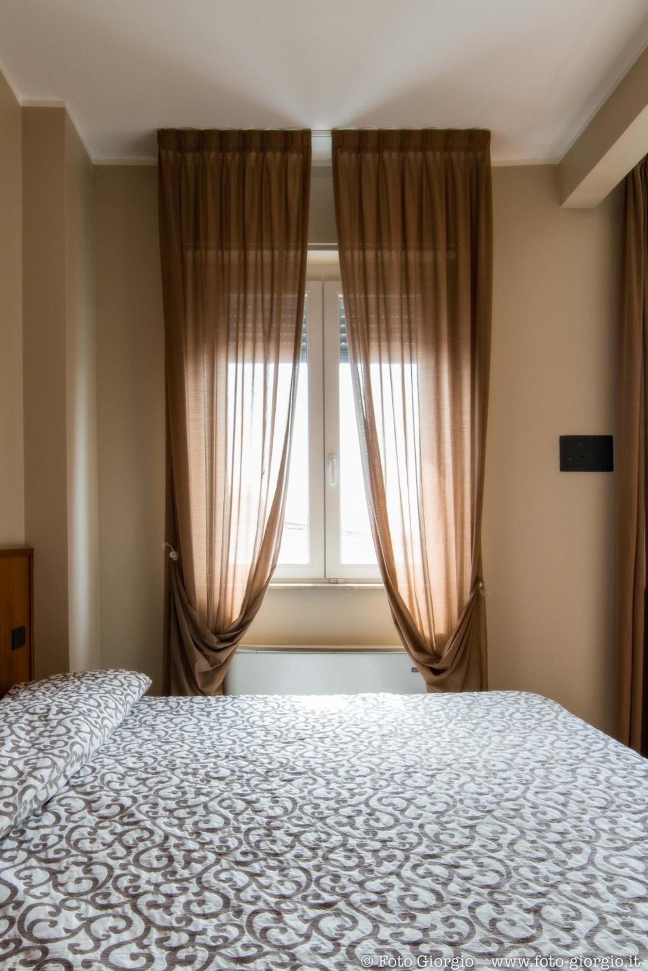 Hotel Daina Dalmine Exteriér fotografie