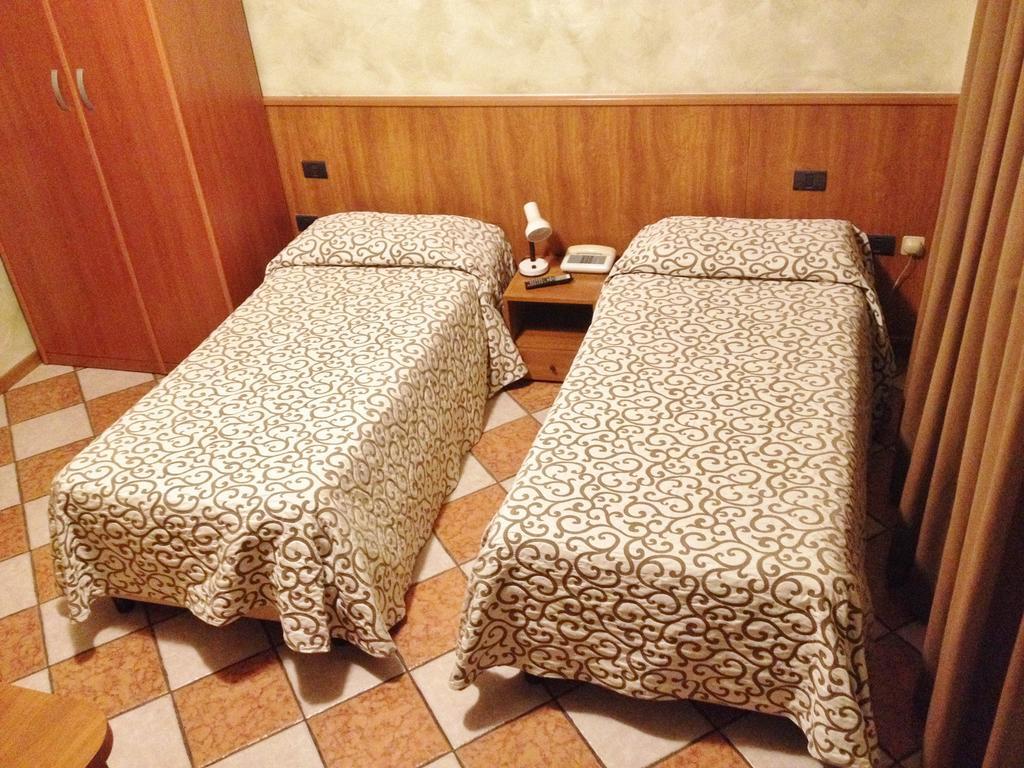 Hotel Daina Dalmine Pokoj fotografie